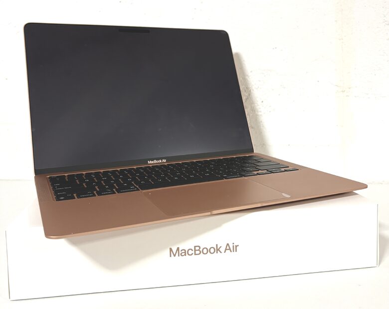 8. MacBook Air - Pink Gold 1