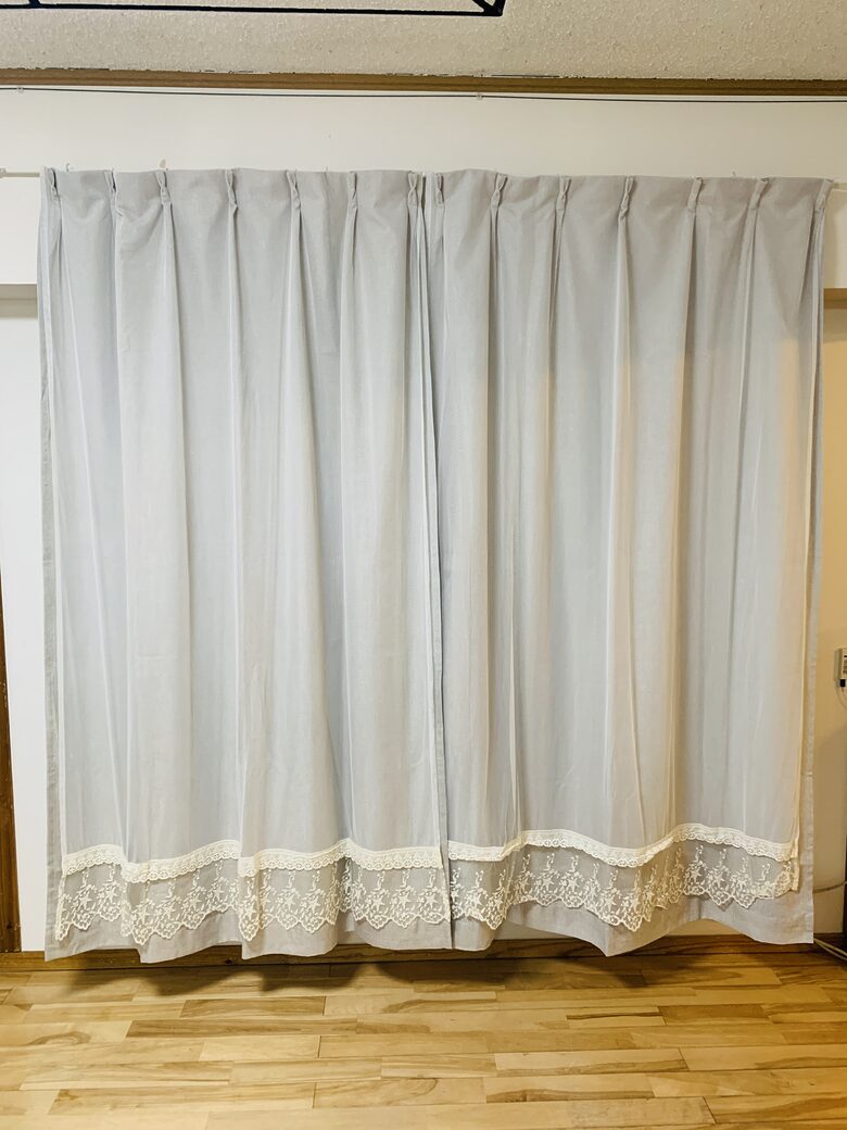 All-In-One Curtain 1