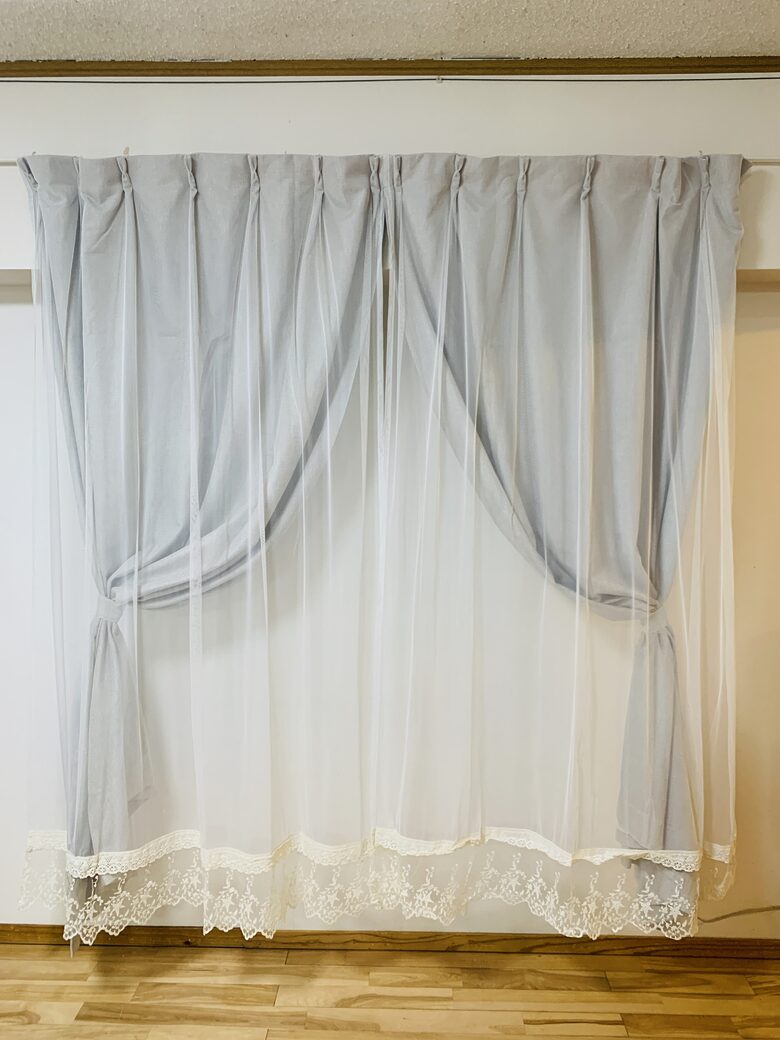 All-In-One Curtain 4